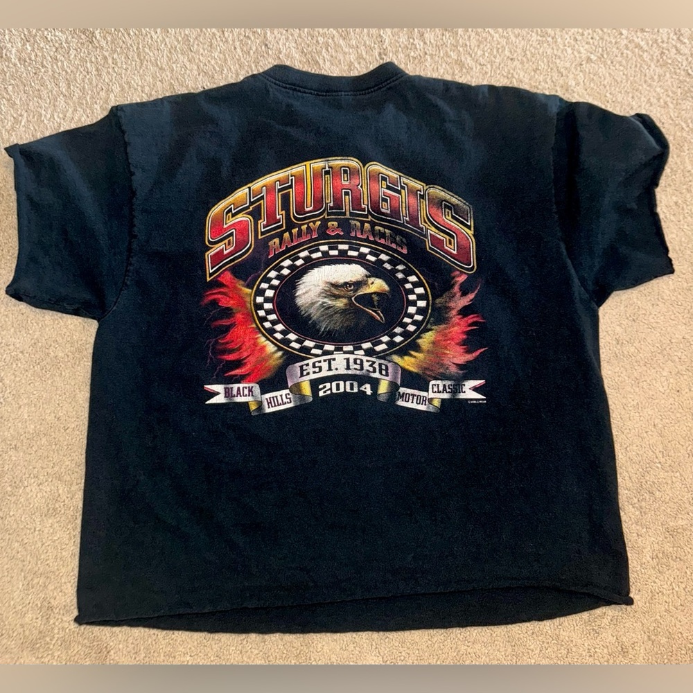 Vintage Embroidered Sturgis Black Hills Motor Classic 04 “Rally & Races” Tshirt